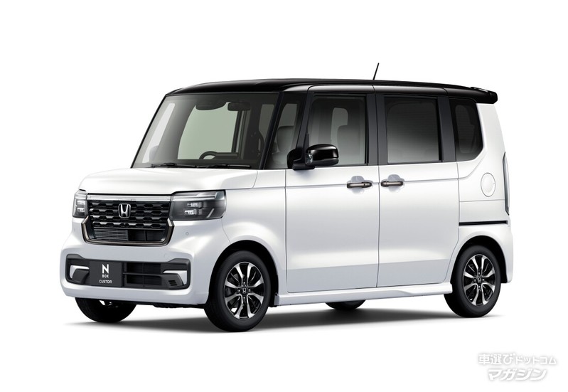 新型となったホンダ N-BOXとN-BOX カスタム。ベストバイはどっち？