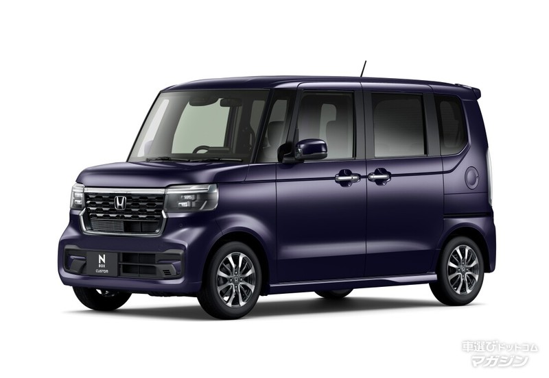 新型となったホンダ N-BOXとN-BOX カスタム。ベストバイはどっち？
