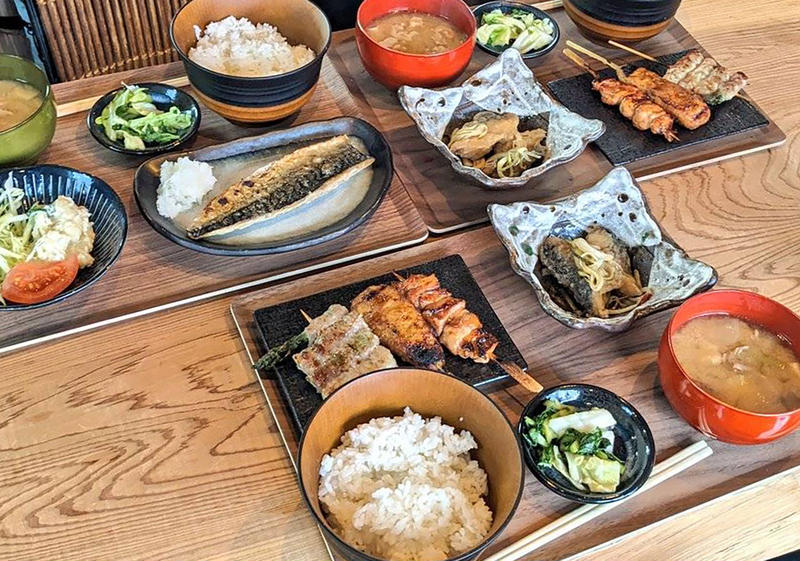 【編集部の日常】桑都テラス『らくざ』OPEN初日にランチへ行ってみた！