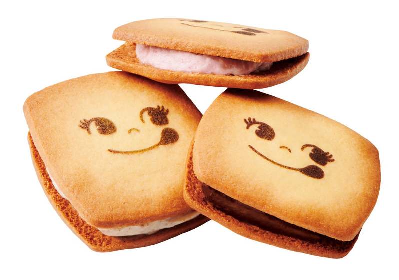 不二家初のキッチンカー「出張スマイルスイッチ部！ FUJIYA CONFECTIONERY」