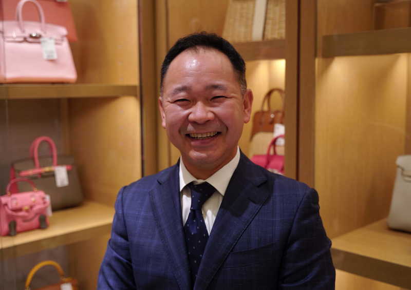 7千万円の腕時計も! 銀座に移転オープンの「コメ兵」、売場半減でも売上維持できる仕掛けとは