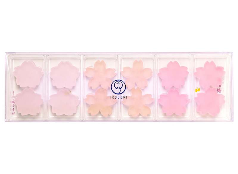 和菓子で”春色”ホワイトデー。京菓子老舗「鶴屋吉信」から、気持ちをつたえる・おすすめのお菓子たちをご紹介します。