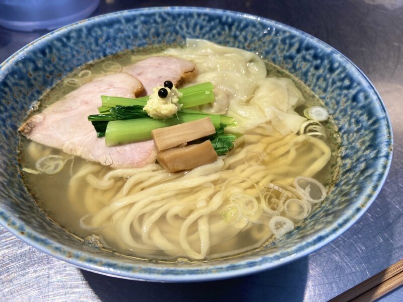 京八近くのビルにラーメン屋が集結!?『歩き出せ、クローバー』他