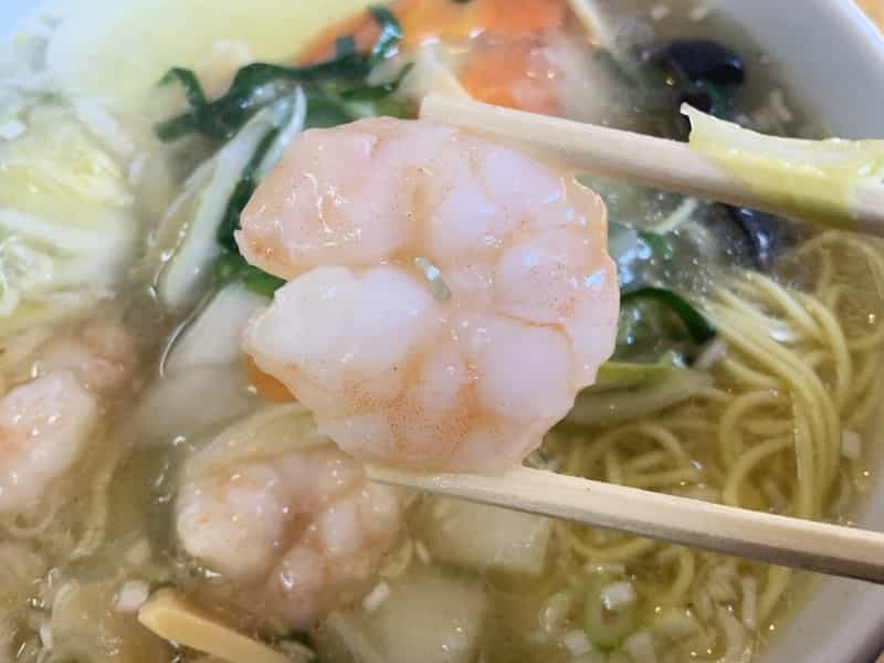 「虾仁汤面」ってなんて読むの…大津町の中国料理店「春雷」の塩ラーメンとも少し違うエビ入り塩そば！