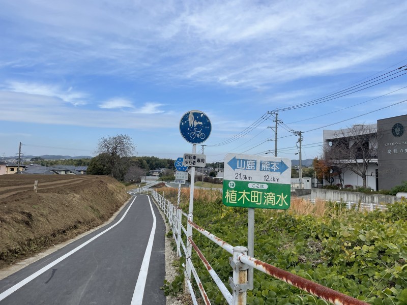 初心者でも大丈夫って書いてあったからママチャリでサイクリングロードに行ってみたら死にそうになった話