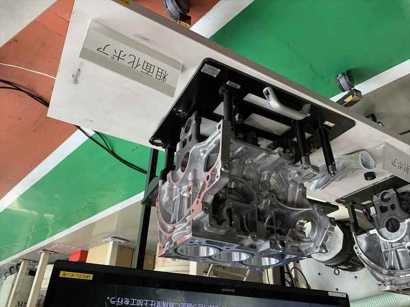 日産が可変圧縮比エンジン「VC-ターボ」の生産現場を公開!狙いは「48VマイルドHEV」を超えること