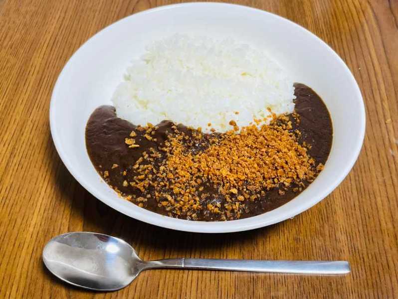 九州のソウルアイス「ブラックモンブラン」のカレーだと……！？九州民が実食