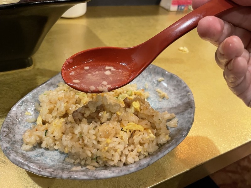 【熊本市中央区】ジョイフルは24時間営業してるとこ少なくなったけど「黄金ラーメン」は今も24時間営業!驚愕ビジュアルの三代目レモンラーメンを喰らう