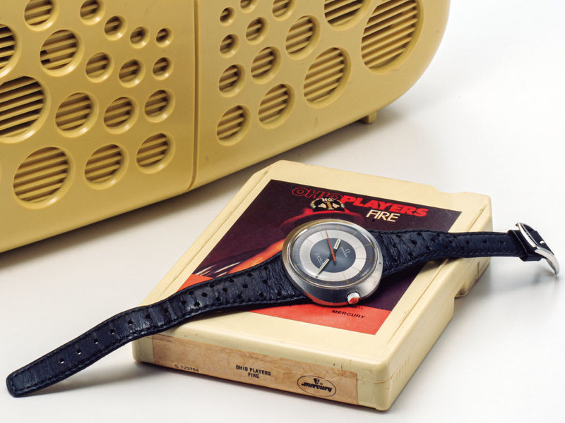 【70年代の思い出がプレイバック】懐かしの8トラックとリンクする、私的な“OMEGA(オメガ)”コレクション2選