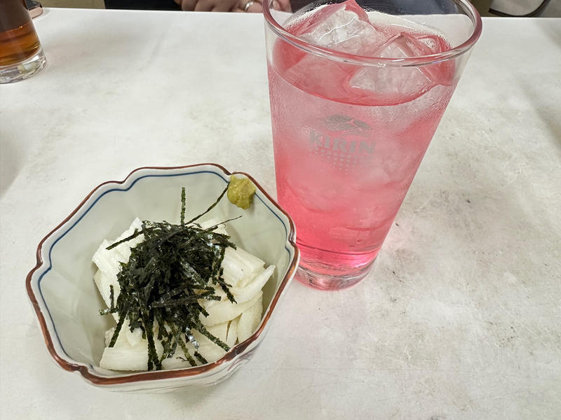 『絶滅的八王子食堂』昭和に浸りながら食事にも飲みにも使えるハイブリッドな店!