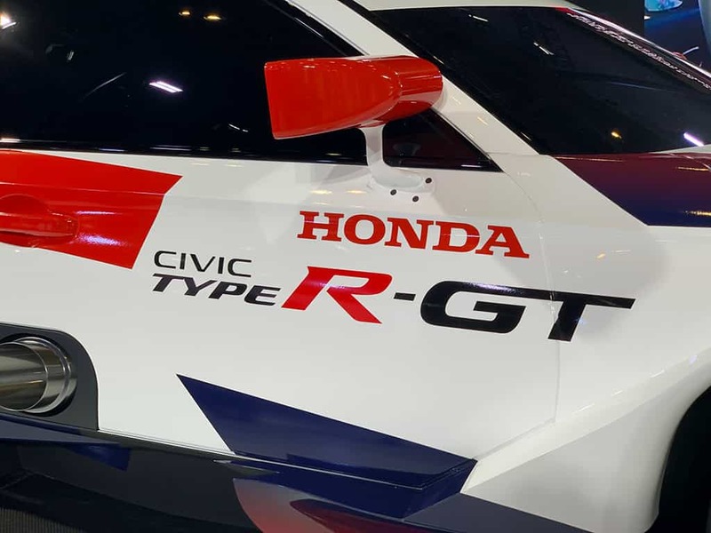 SUPER GT参戦に向けて鋭意開発中の「シビックTYPE R-GTコンセプト」を「東京オートサロン」で発表