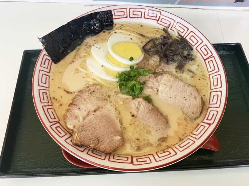 今更ながら熊本の誇る名ラーメン店訪問！南区の「龍峰」は相変わらず満席でやっぱり美味しかった