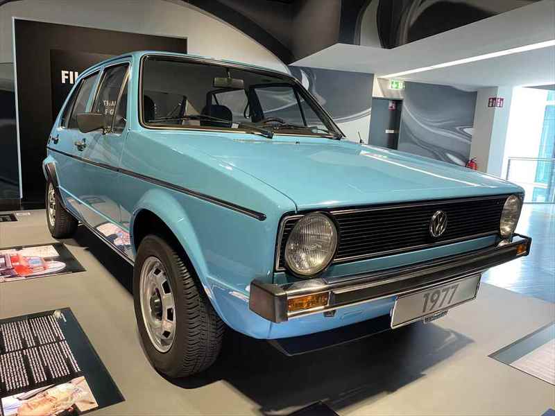 VW本社のアウトシュタットはスケールも超特大！ 名物のカリーブルストも堪能しました！【池ノ内ミドリのジャーマン日記】