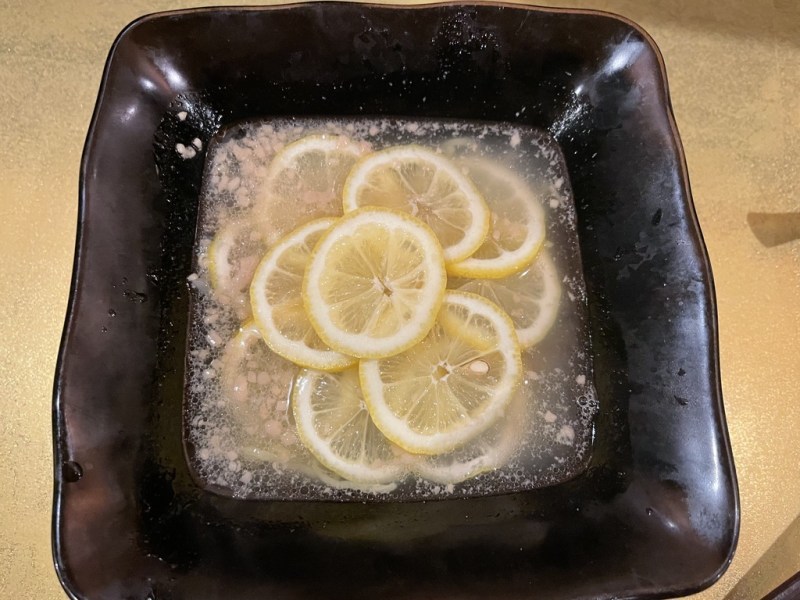 【熊本市中央区】ジョイフルは24時間営業してるとこ少なくなったけど「黄金ラーメン」は今も24時間営業！驚愕ビジュアルの三代目レモンラーメンを喰らう
