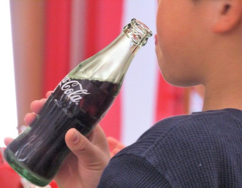 一人の男性と、一本の「コカ・コーラ」からすべては始まった。 日本の「コカ・コーラ」歴史が分かる工場見学が再開