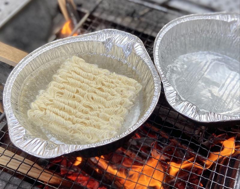 タカオネで体験！焚き火でラーメンが作れる！？『タキビメン』
