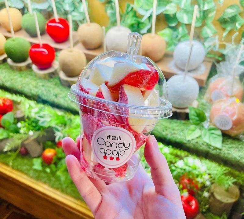 【京都・清水で初のりんご飴専門店】東京やディズニリゾートで行列の「代官⼭Candy apple」が2023年4月1日(土)関西エリア1号店となる清水二寧坂店をグランドオープン!