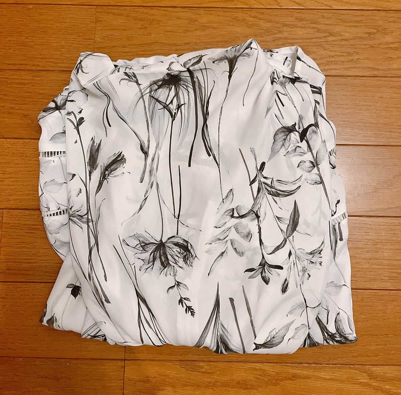 メルカリで売れた服の梱包には100均やコンビニの梱包材が便利！梱包方法まとめ