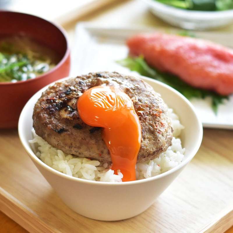 京都のブランド肉「京都肉」と「京丹波高原豚」を100％使用、添加物不使用の【モリタ屋の無添加ハンバーグ】と【京のめんたい】のセット新発売
