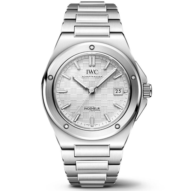【IWC新作速報】“インヂュニア・オートマティック40”、ジェラルド・ジェンタが手掛けた“インヂュニアSL”を彷彿とさせる最新モデル