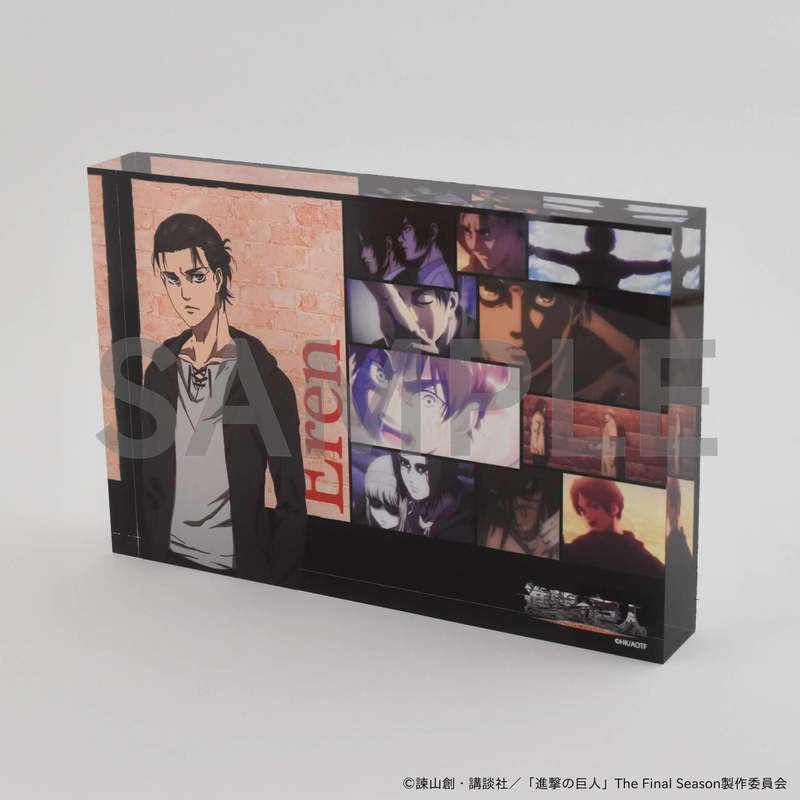 TVアニメ『進撃の巨人』彫刻ボトル＆グラスの予約受付がスタート！　同時発売のメモリーブロックと並べて、放送開始10周年を盛大にお祝いしよう!!