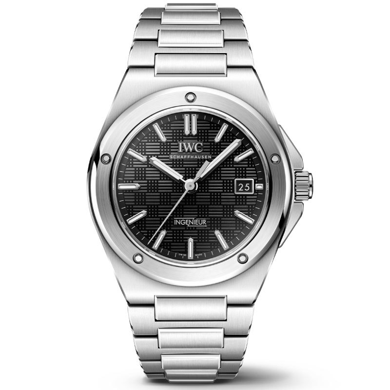 【IWC新作速報】“インヂュニア・オートマティック40”、ジェラルド・ジェンタが手掛けた“インヂュニアSL”を彷彿とさせる最新モデル