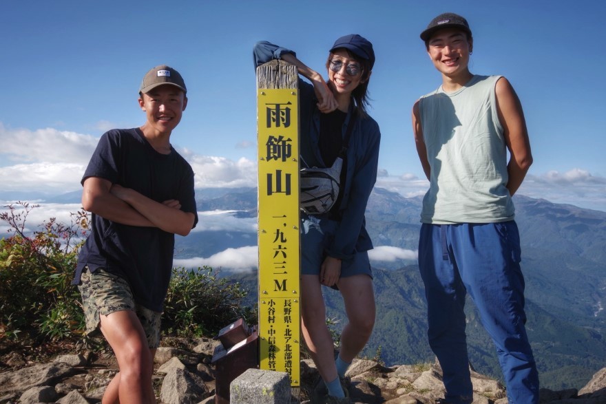 【Vol.67 雨飾山】秋の紅葉が広がる雨飾山に登ってきた！／バン旅百名山