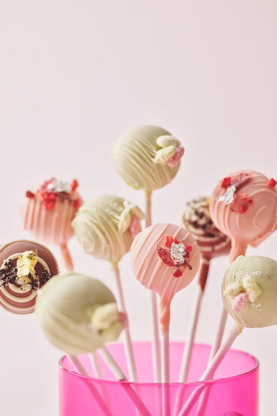 【テイクアウト】春色の和スイーツをあなたに。スプリングロリポップチョコレート