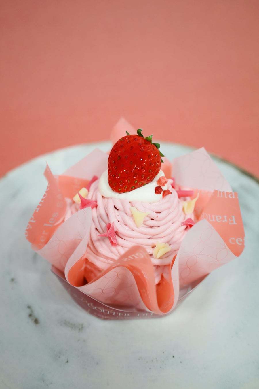 ふんわり春めく新作スイーツ続々登場。京はやしやが「桜の抹茶ロールケーキ」を2月1日(水)より販売開始。