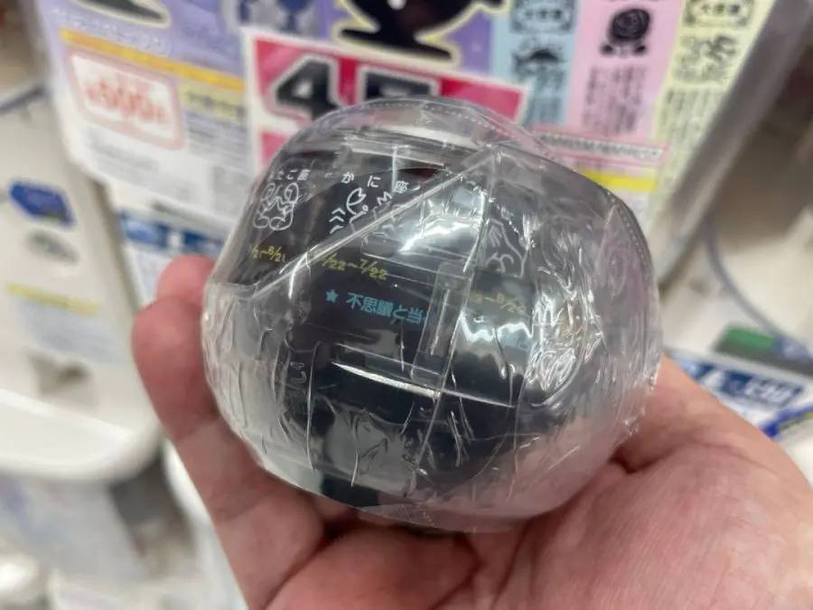 懐かしの「ルーレット式おみくじ器」がカプセルトイ化！早速遊んでみたら……かなり本格的だった