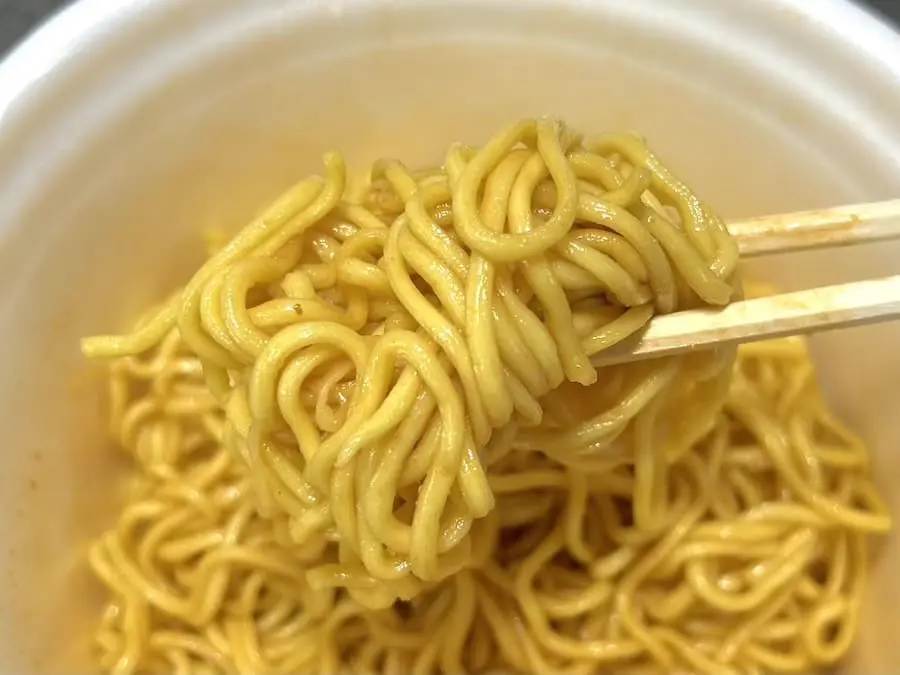 エースコックの「名もなき下敷きスパゲッティ味」を実食！お弁当のあの味がカップ麺で完全再現