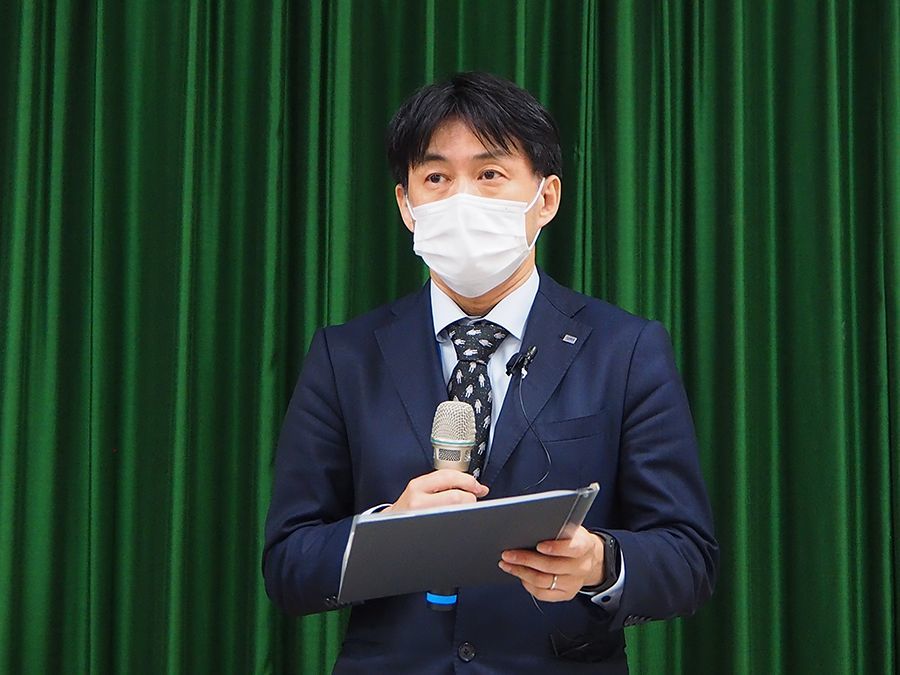 JAXAが宇宙飛行士選抜の会場を公開。「あたかも月面に降りたような体験」を英語でプレゼン、表現力を評価【宇宙ビジネスニュース】