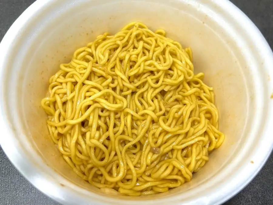 エースコックの「名もなき下敷きスパゲッティ味」を実食！お弁当のあの味がカップ麺で完全再現