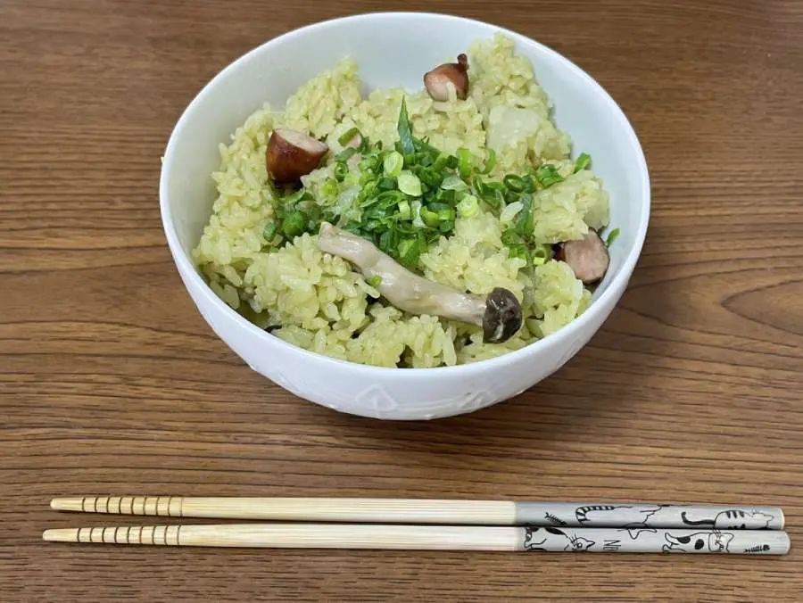 衝撃の公式レシピ　「スーパーカップ抹茶アイス炊き込みご飯」作ってみた