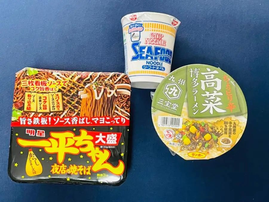 カップ麺のフタが勝手に開いちゃう問題を簡単解決！警視庁災害対策課紹介のライフハック技を試してみた