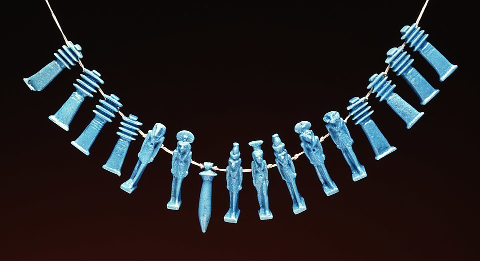 古代の驚異「ロストテクノロジー」10選!…自己修復コンクリートから虹色の杯まで、失われた超技術の秘密